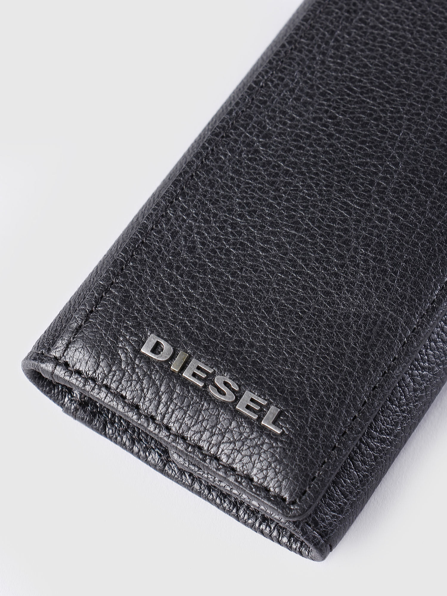 KEYCASE O, 