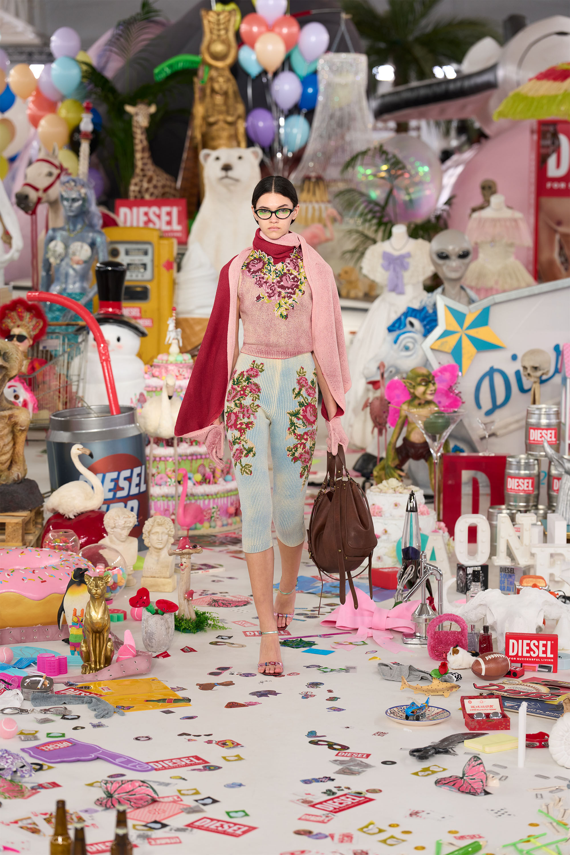 Diesel - M-RARIS, Woman's Knit vest in floral wool-blend knit in Pink - 6