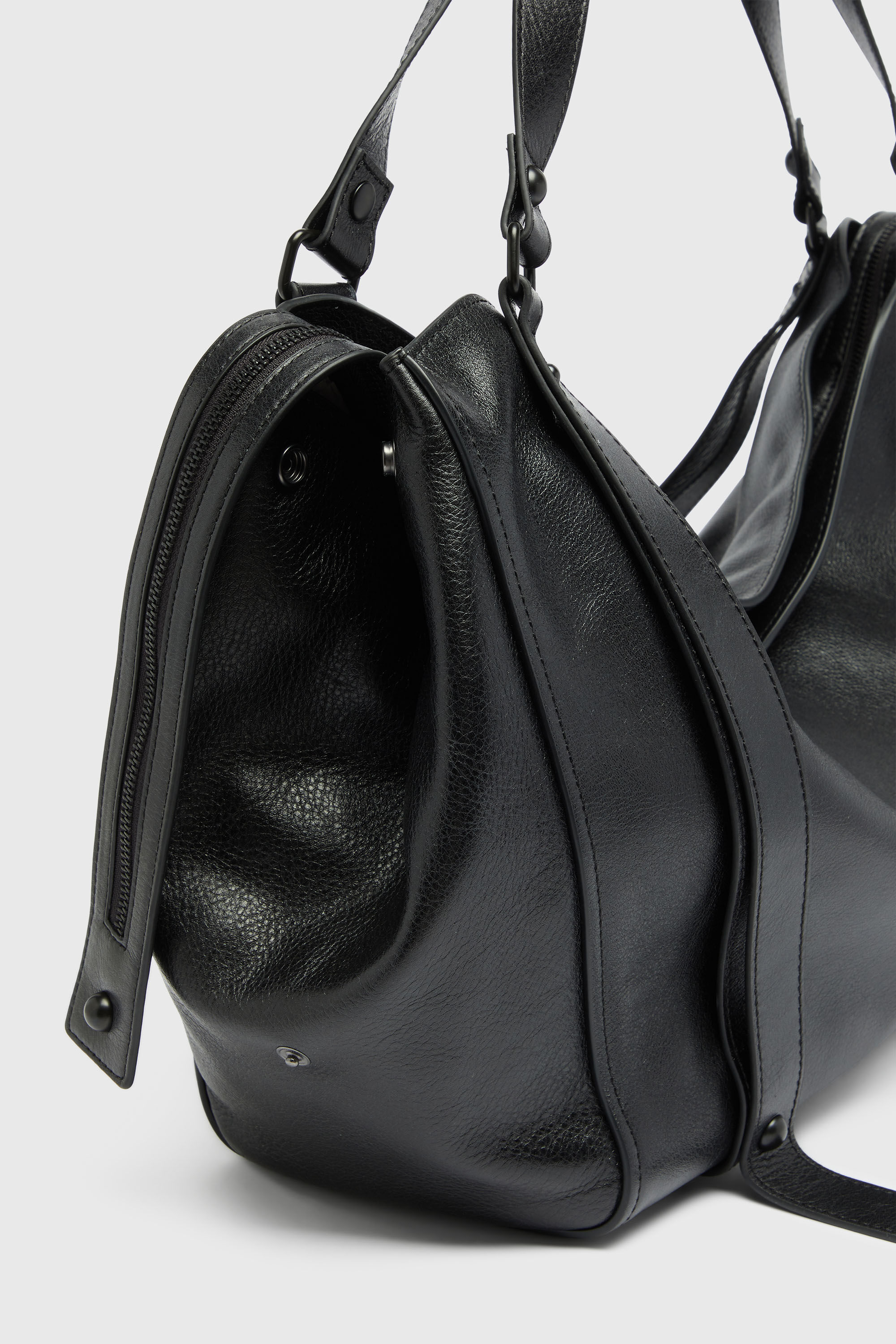 Diesel - D-ONE TOPHANDLE L, Unisex's D-One-Large top-handle bag in leather in Black - 6