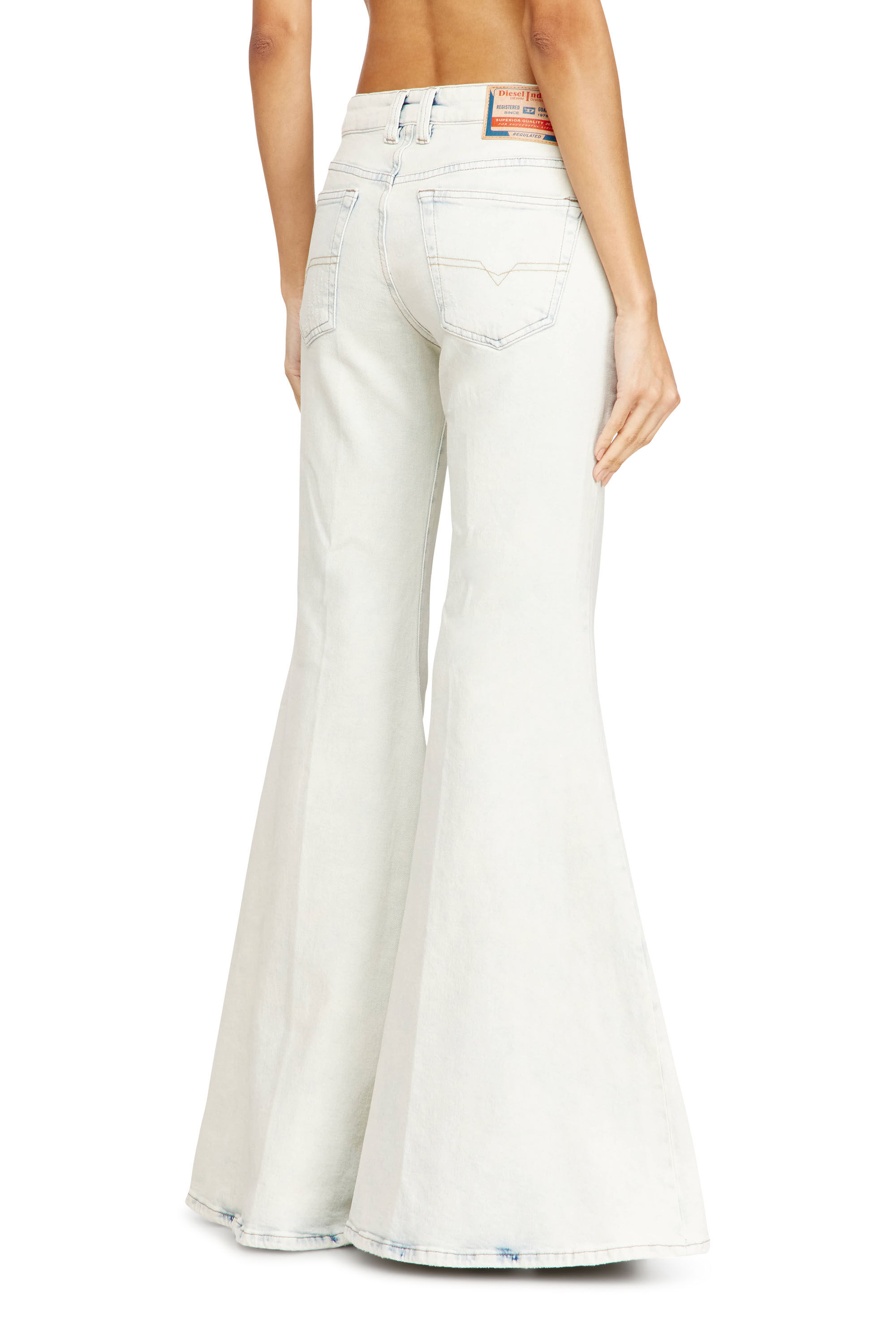 Women's Flare Jeans | Low Waist 1970 D-Bleess | White | Diesel FI