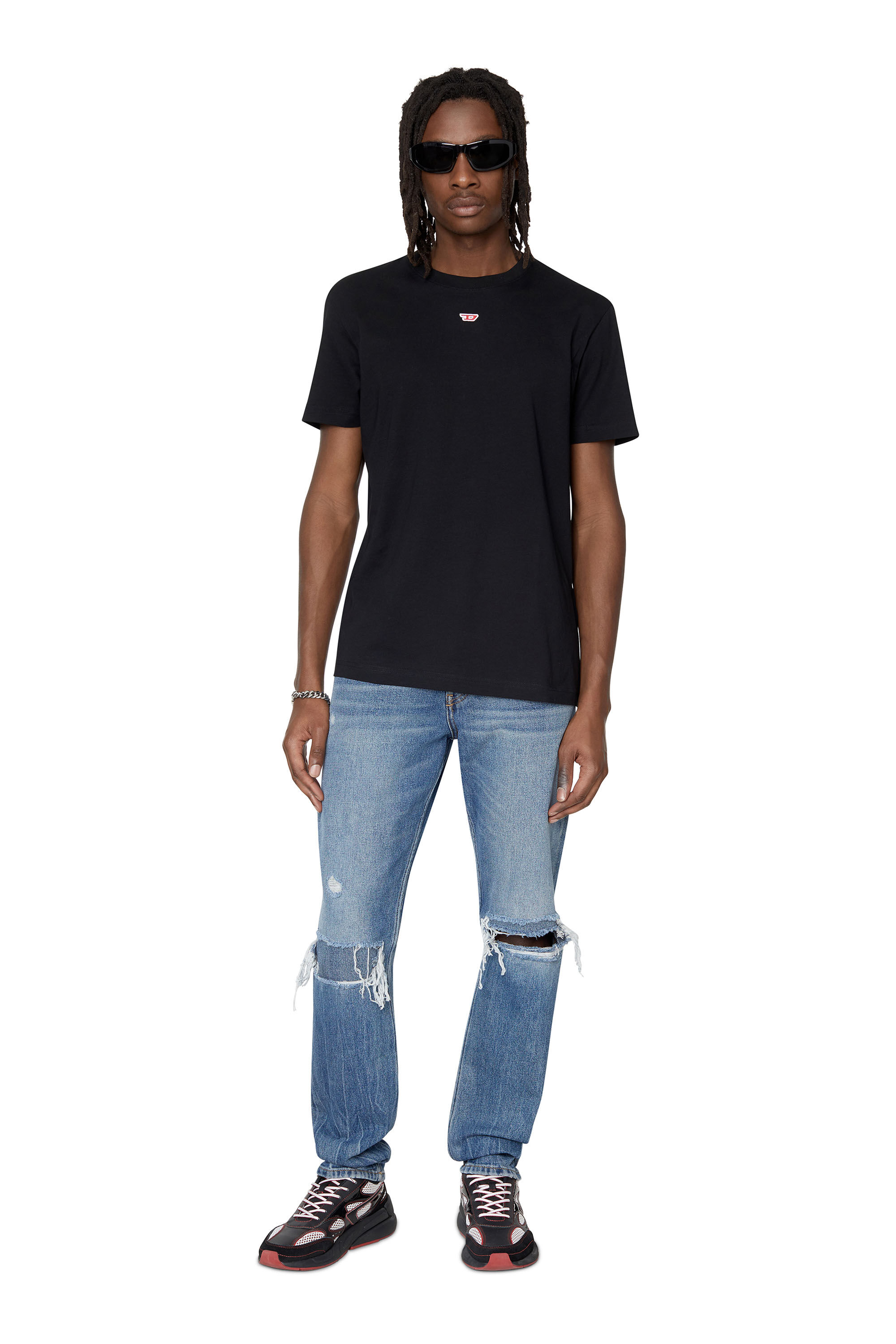 Tシャツ・カットソー DAKS Navy European imported leather Louis Embo DD pattern DB T-DIEGOR-D Man: T-shirt with D patch | Diesel