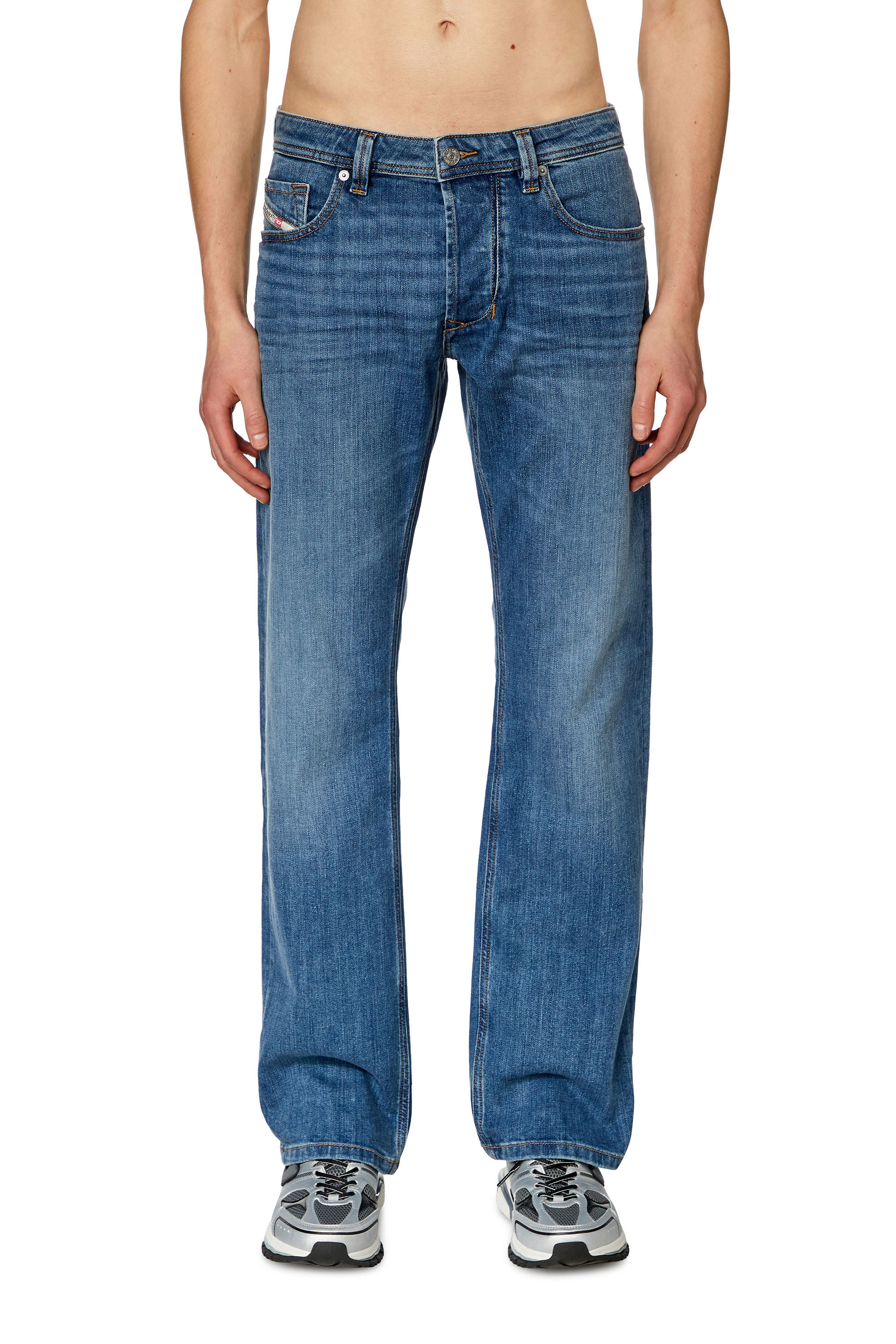 Diesel - Man Straight Jeans 1985 Larkee 0KIAL, Light Blue - Image 2