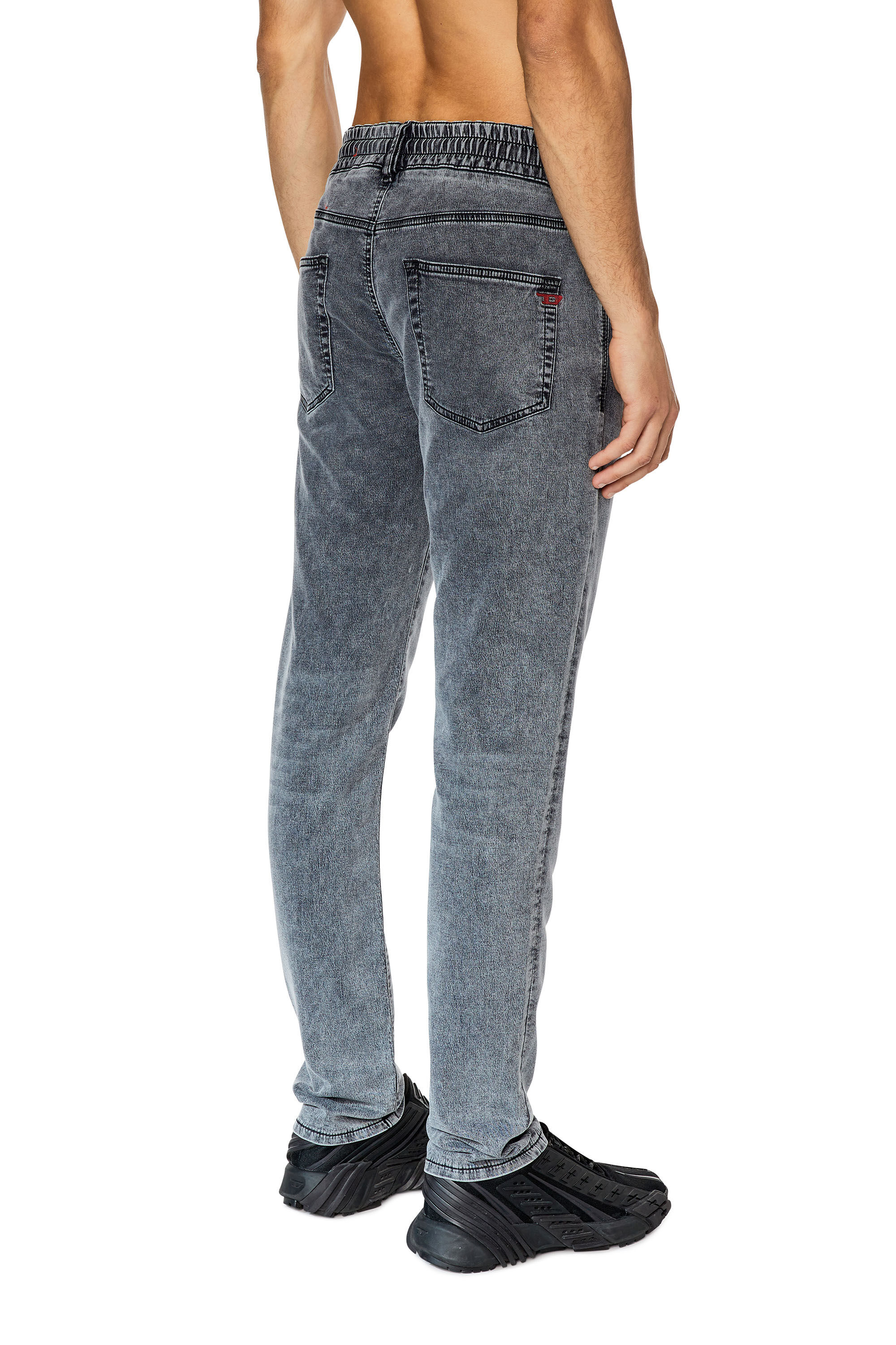 Diesel - D-Strukt JoggJeans® 068DW Slim, Light Grey - Image 4