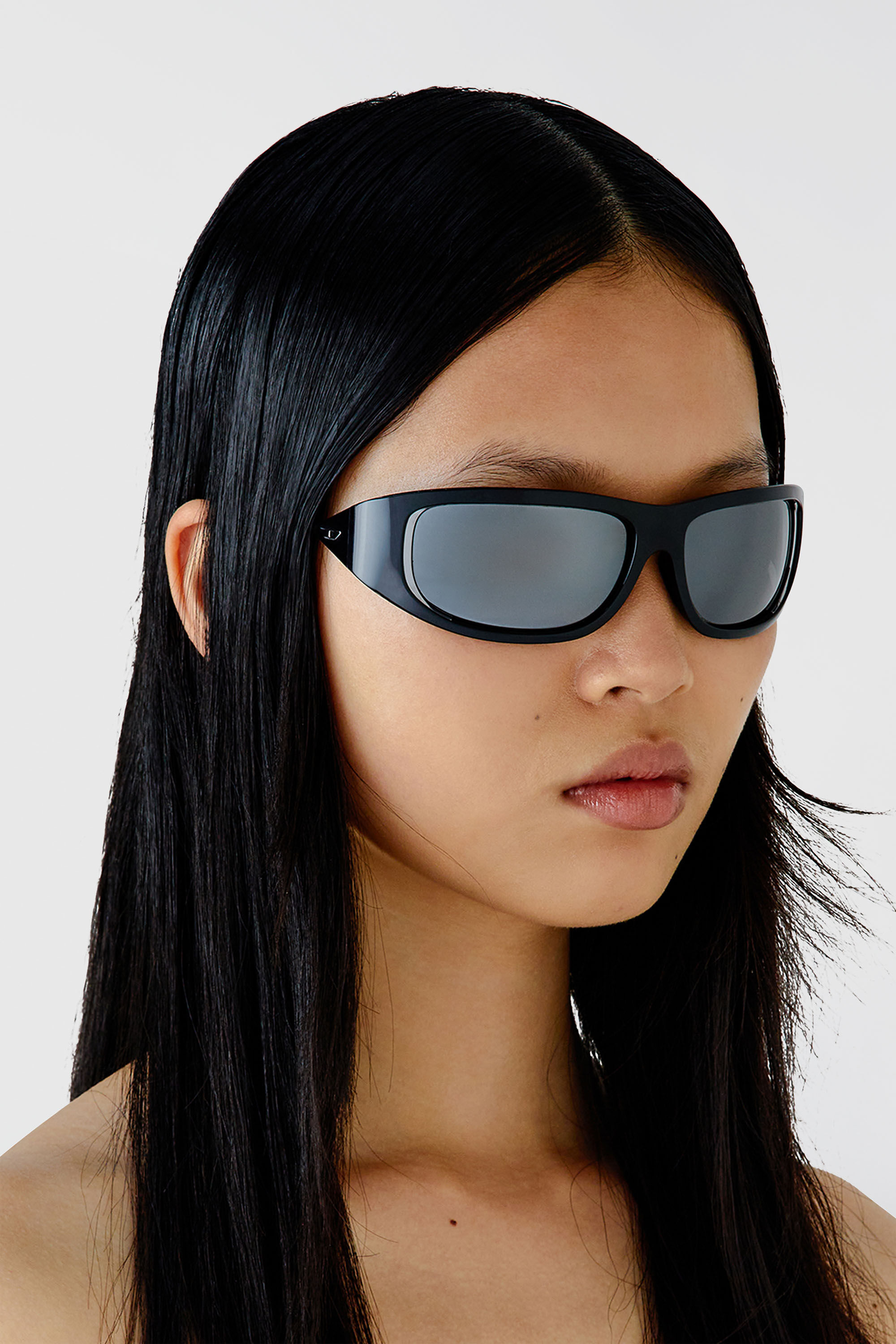 Diesel - 0DL3001 SIZE 61, Unisex's Wraparound style sunglasses in Black/Flash mirror - 6