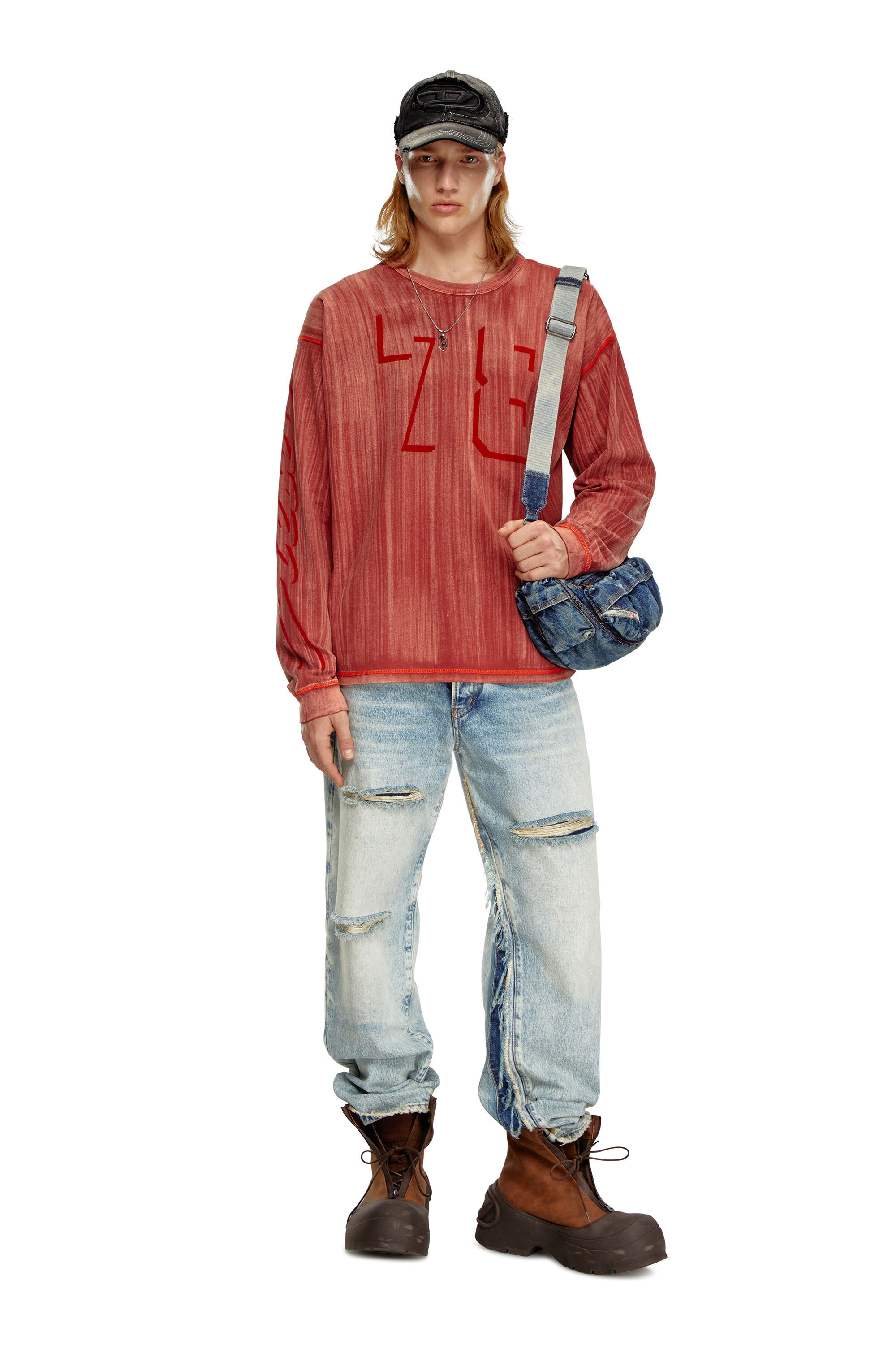 Diesel - T-BOXT-LS-Q2, Man's Long-sleeve T-shirt with brushstroke fading in Red - 1