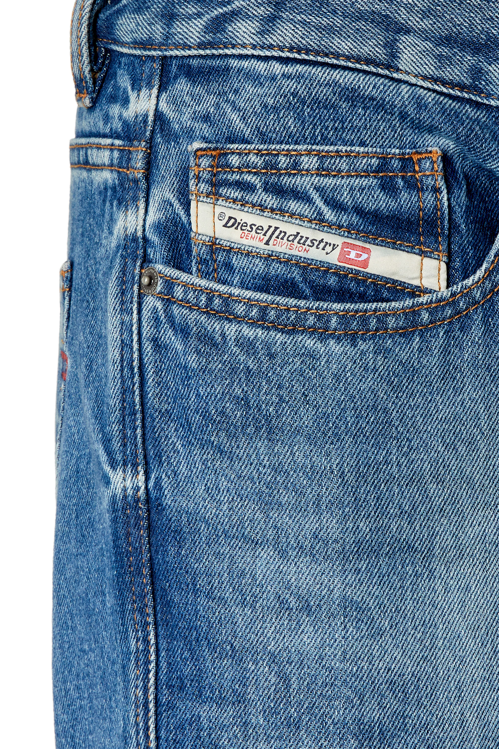 Diesel - 2020 D-Viker 0GYCT Straight Jeans, Medium blue - Image 6
