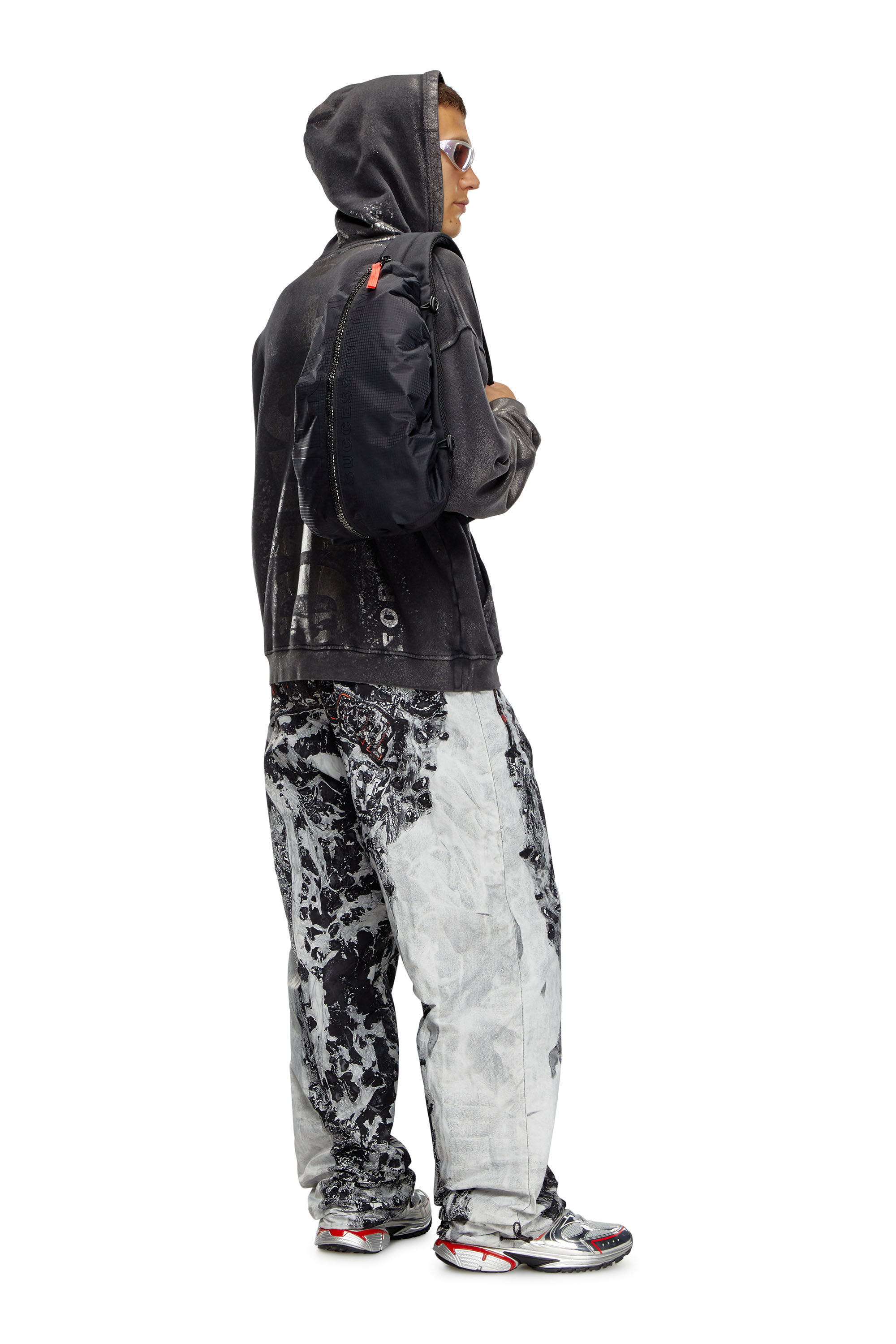 Men's Zip-D-Sling backpack in check-jacquard shell | Black | Diesel FI