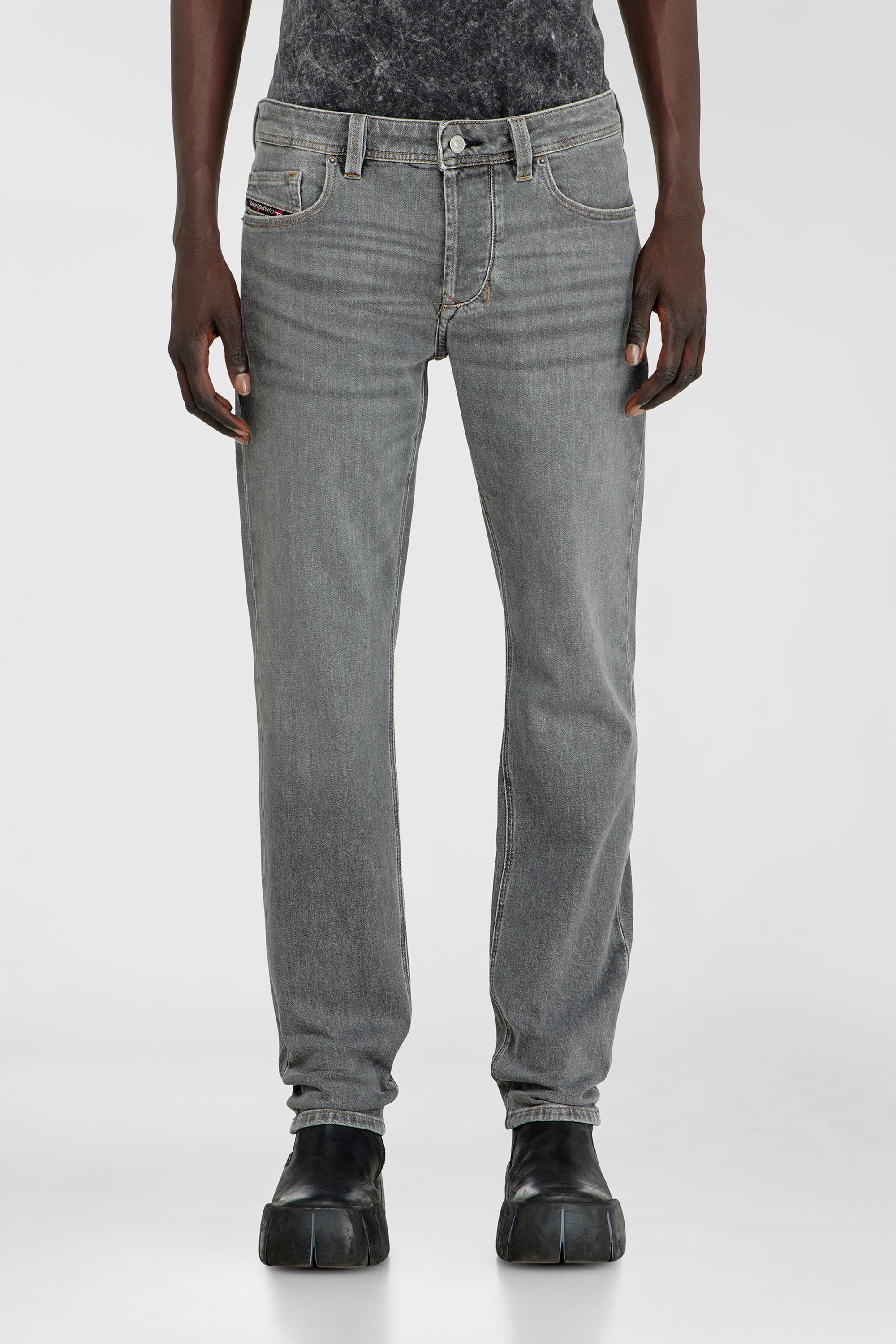 Diesel - Man's Regular Jeans 1986 Larkee-Beex 0KBBI, Grey - 4