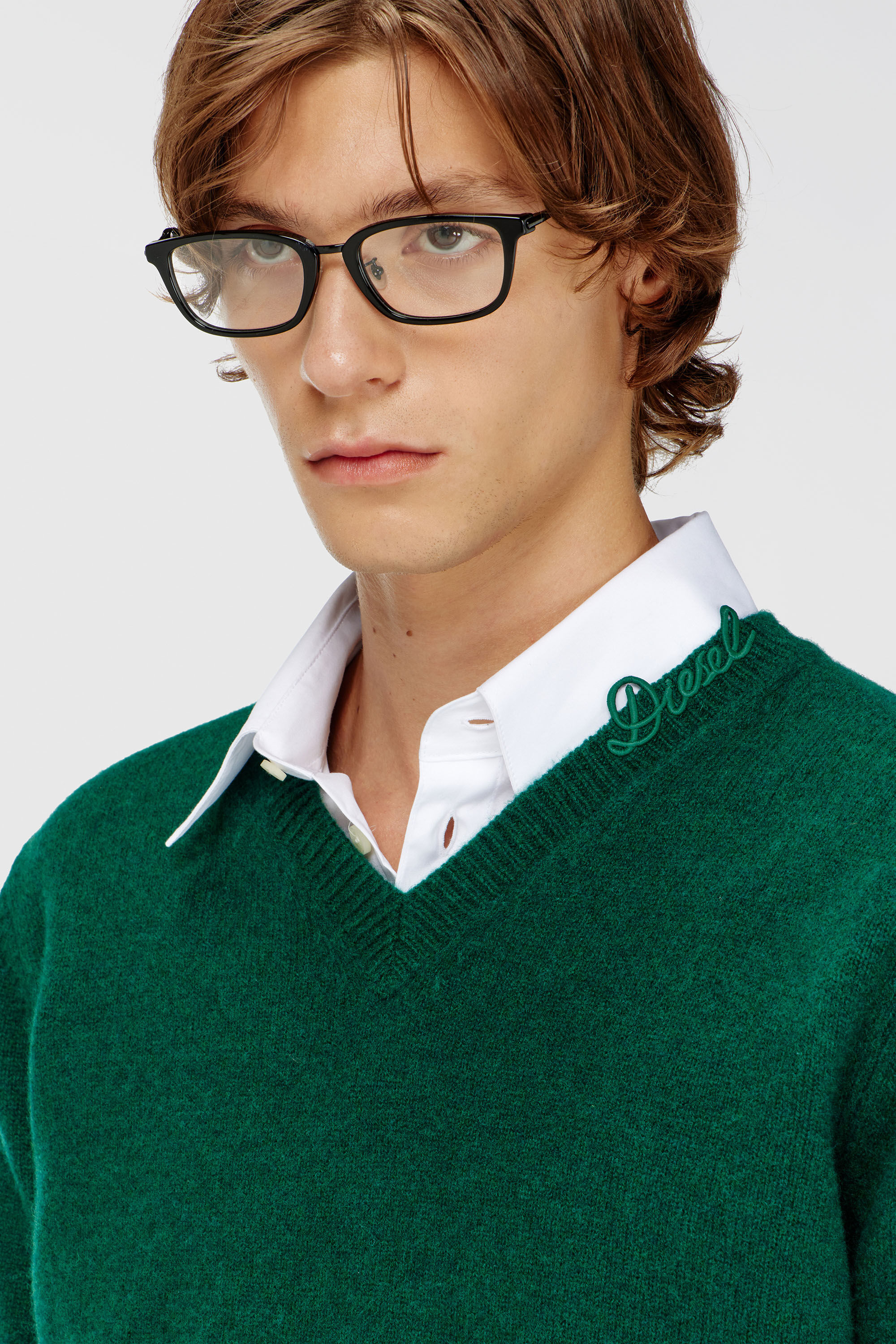 Diesel - K-IMER, Man's Wool V-neck jumper with neck logo in Green - 5