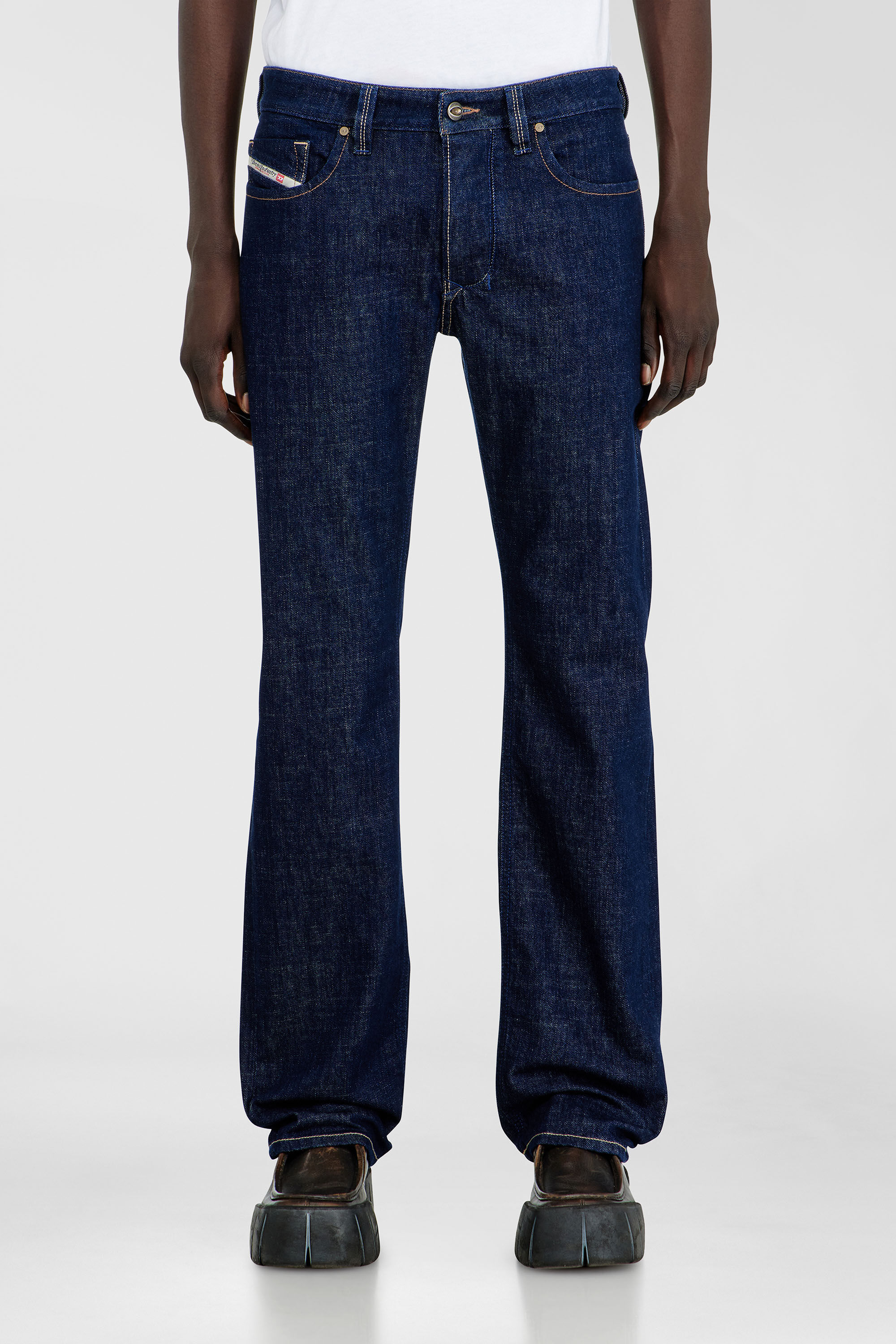 Diesel - Man's Regular Jeans 1985 Larkee 007EQ, Dark Blue - 4