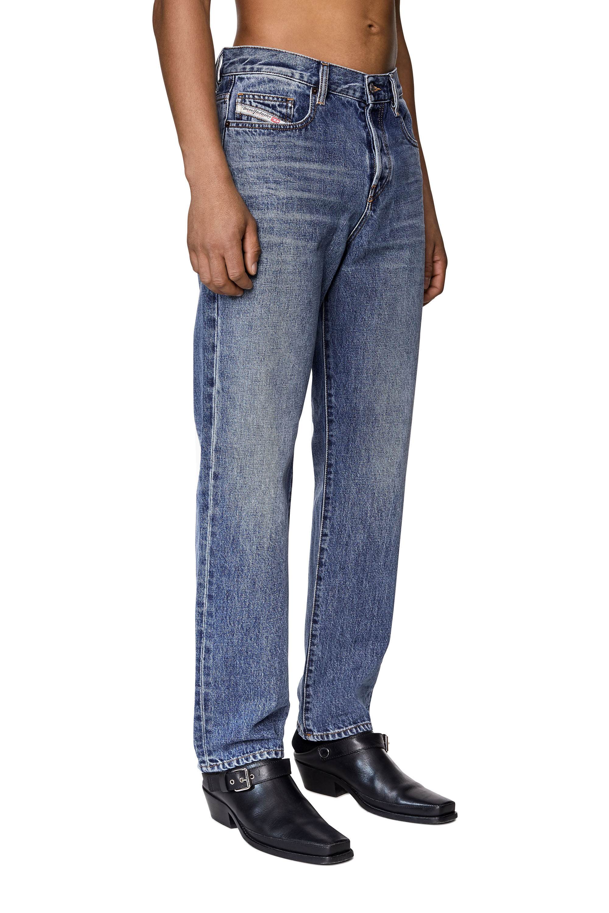 Diesel - 2020 D-Viker 007C2 Straight Jeans, Medium blue - Image 5