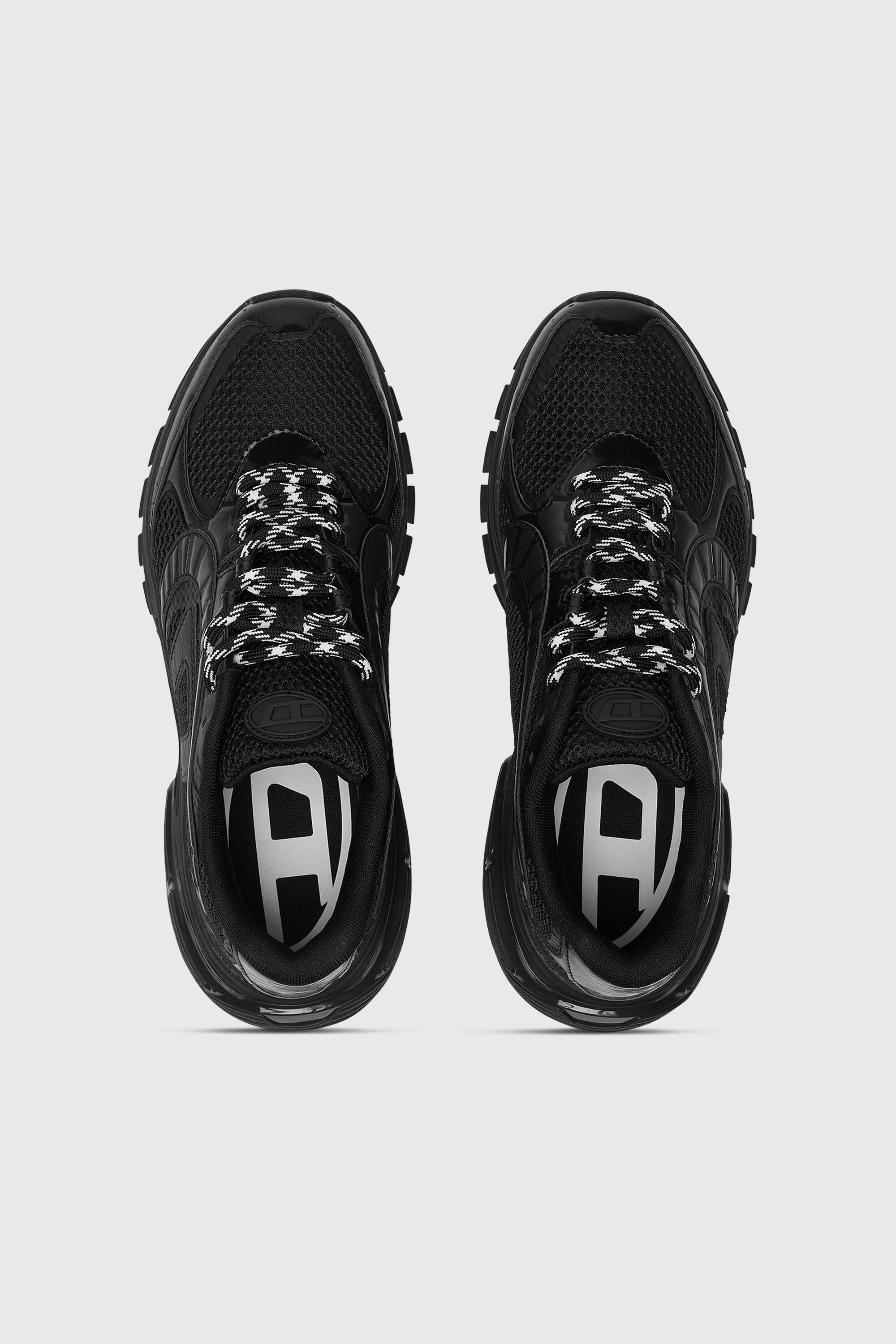 Men's S-Pro-V-Dense-Mesh sneakers with Oval D logo | Black | Diesel FI