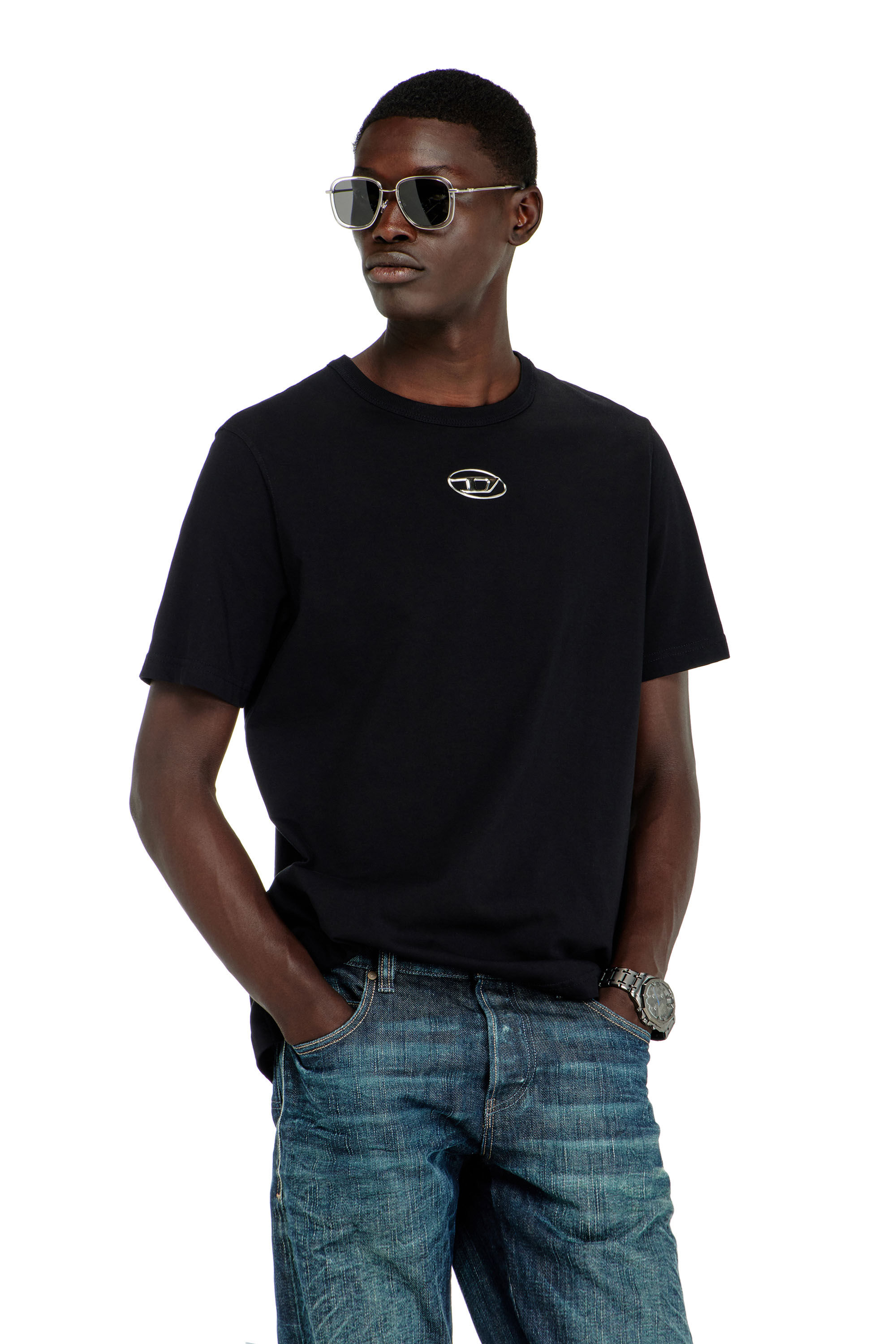 Men's T-shirt with metallic Oval D | Black | Diesel FI