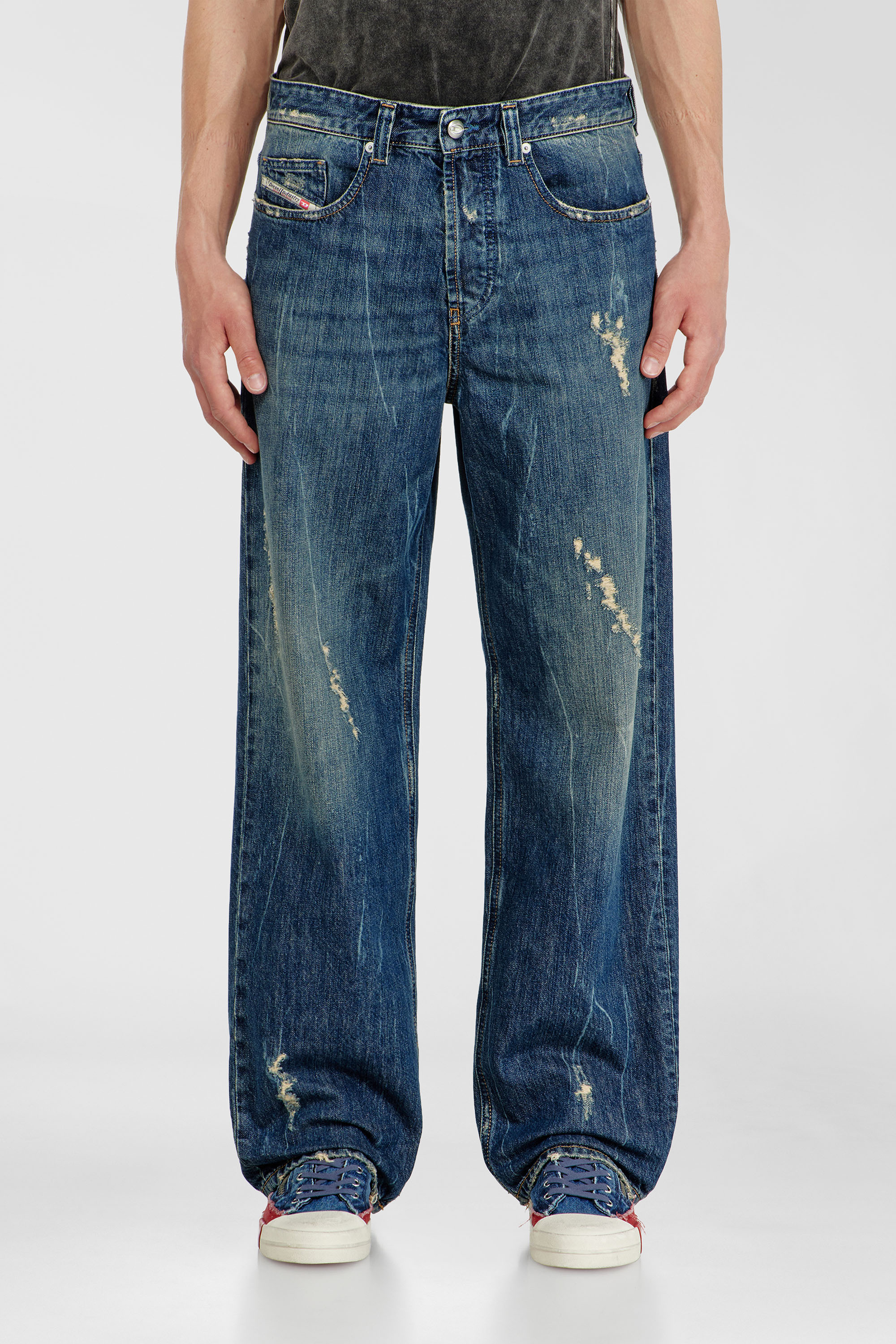 Diesel - Man's Relaxed Jeans 2001 D-Macro 09Q28, Medium blue - 4