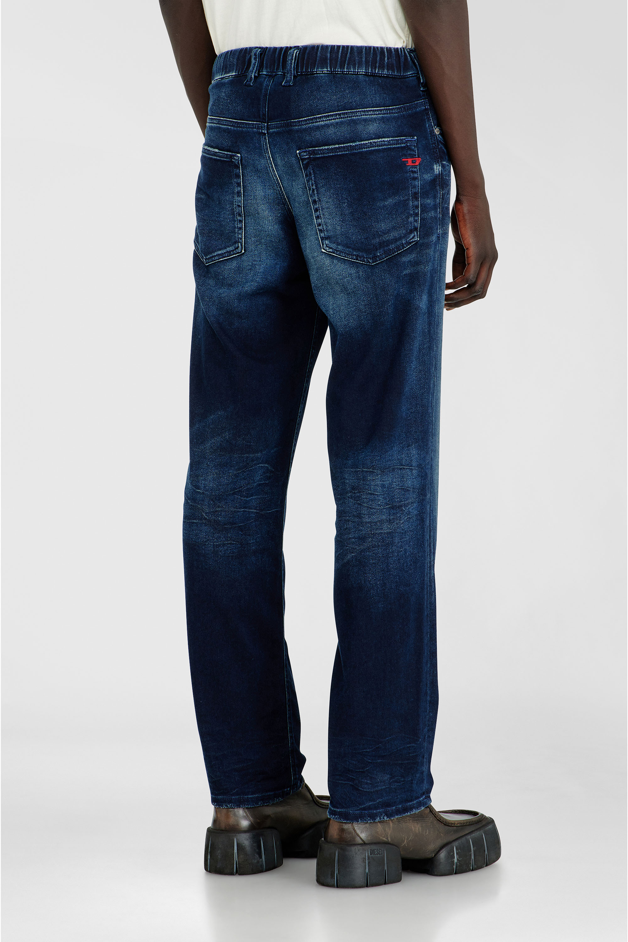 Diesel - Man's Regular 2090 D-Veekley Joggjeans&reg; 09P93, Dark Blue - 3