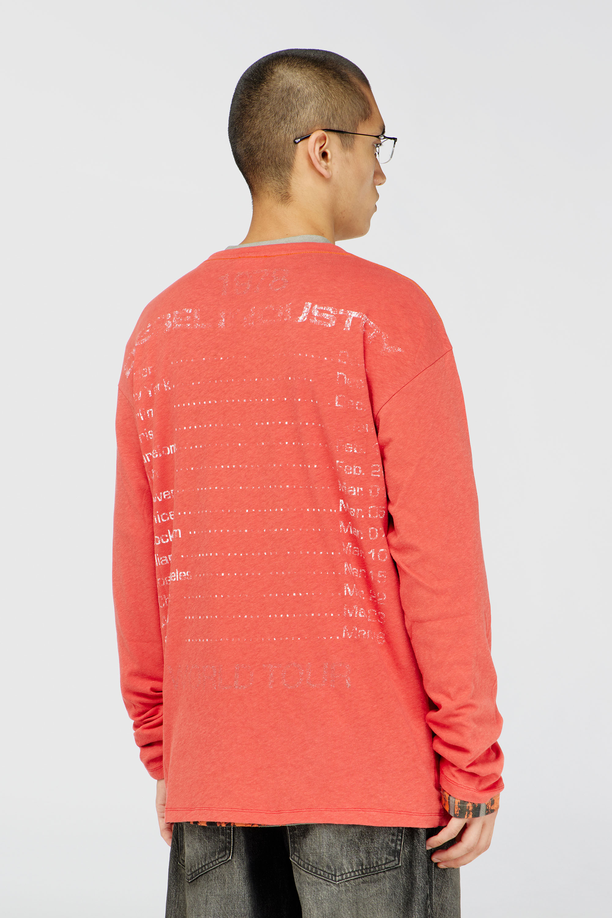 Diesel - T-GERI-LS, Man's Long-sleeve T-shirt with concert graphics in Coral Rose - 4
