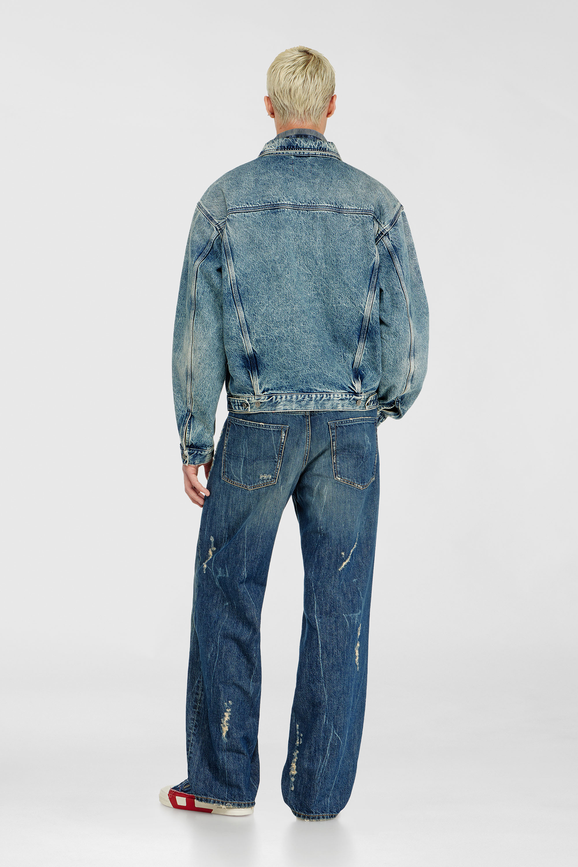 Diesel - Man's Relaxed Jeans 2001 D-Macro 09Q28, Medium blue - 3