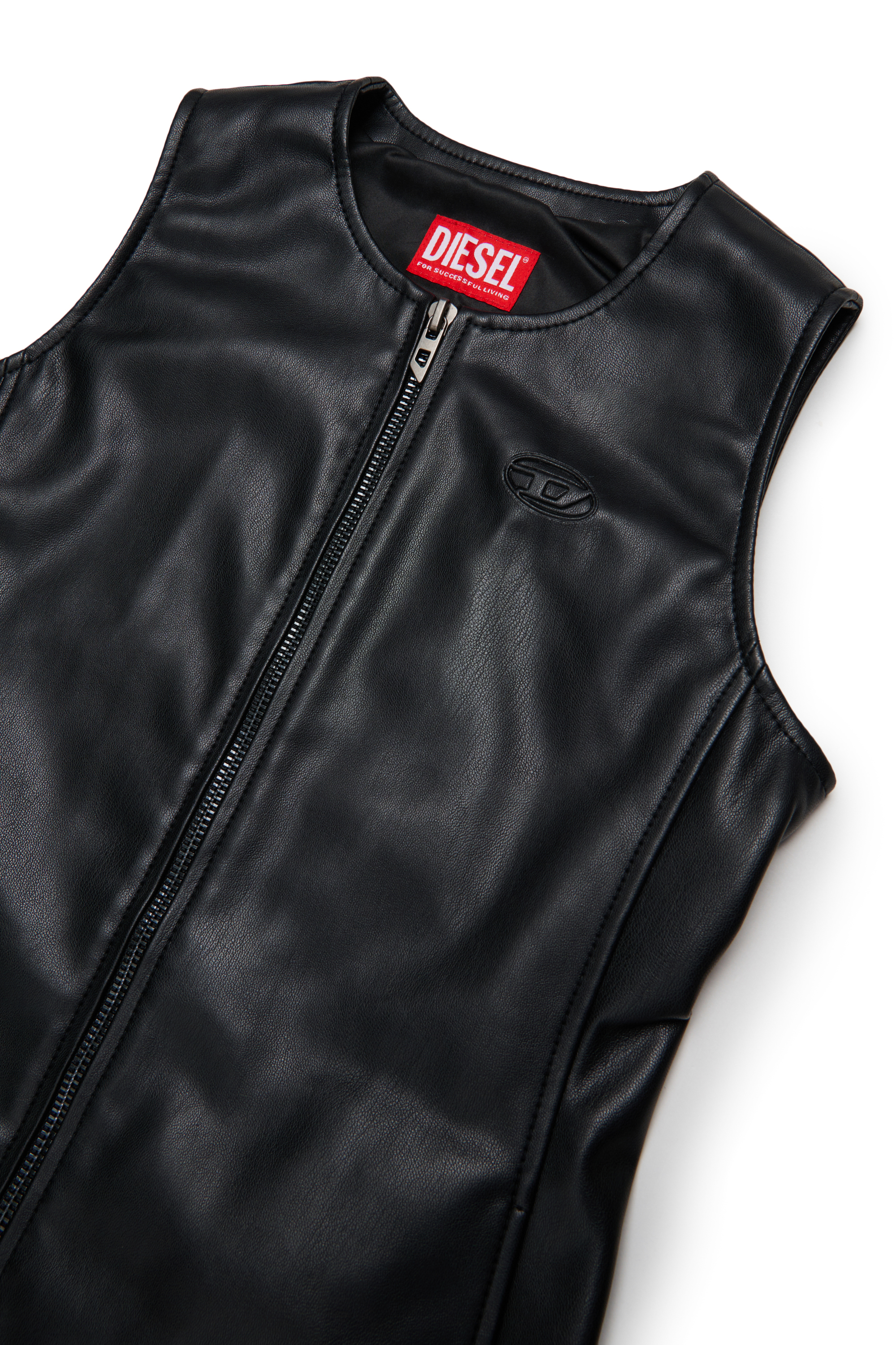 DJENNY, Black