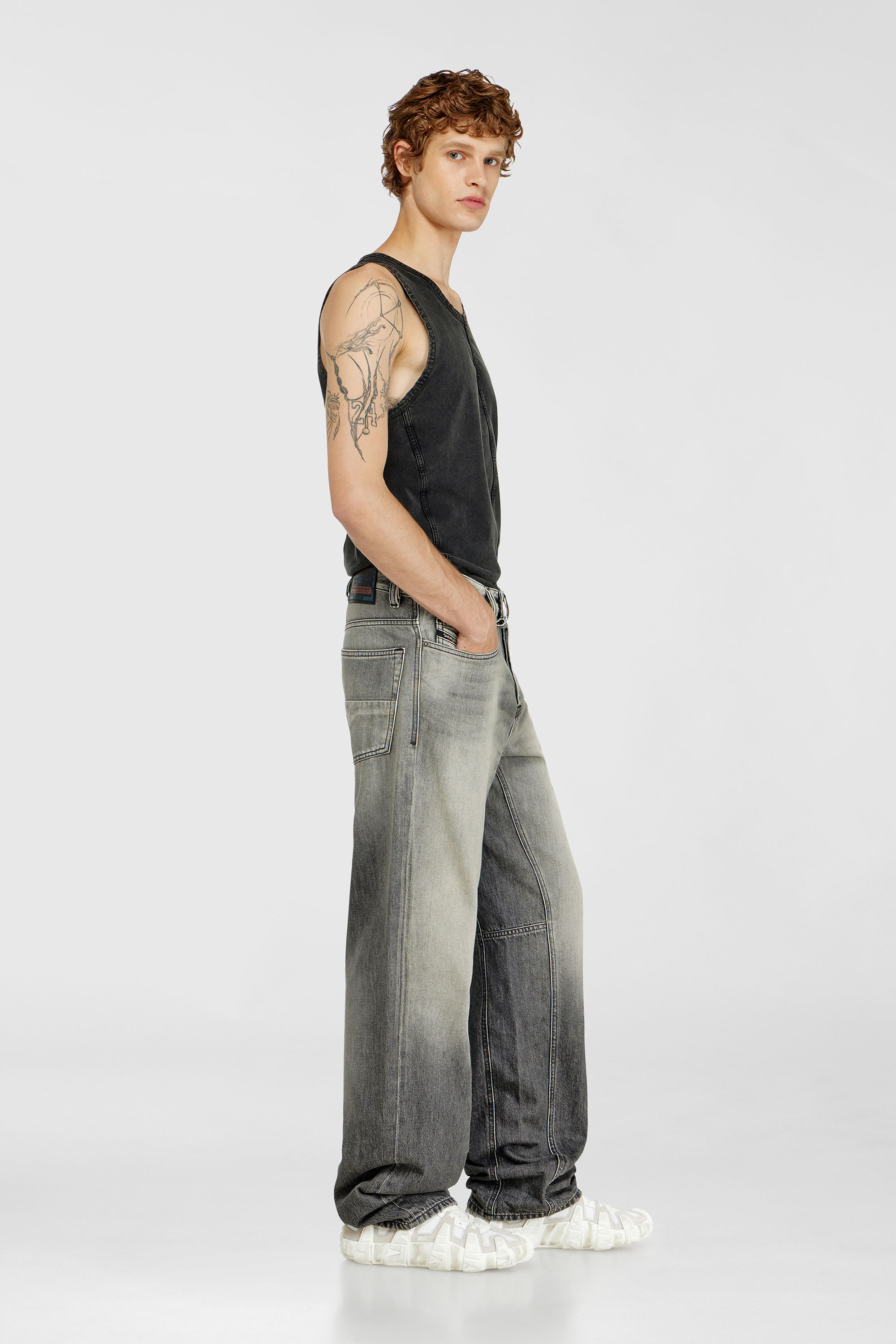 Diesel - Man's Relaxed Jeans 2001 D-Macro 09P56, Grey - 2