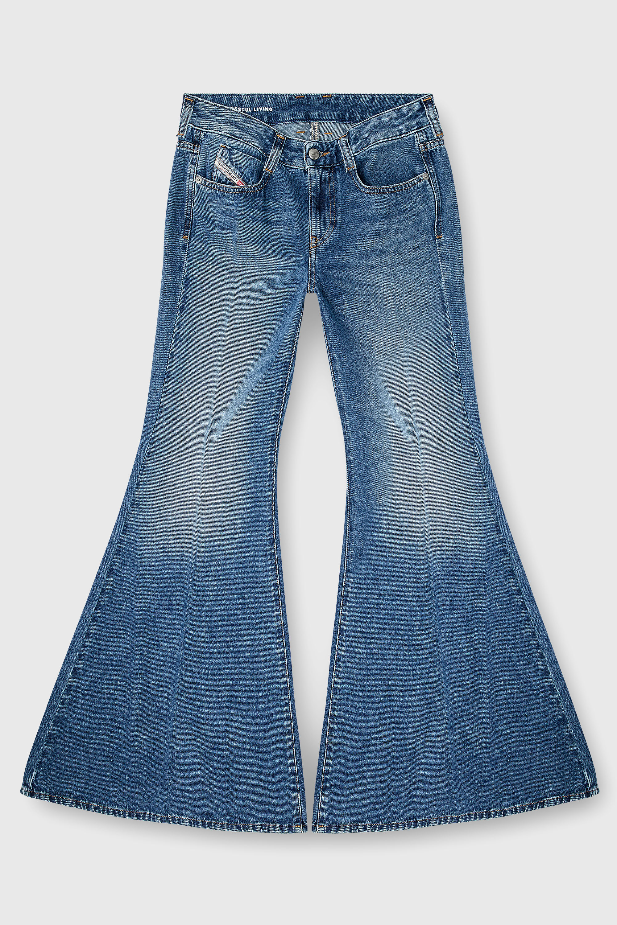 Diesel - Woman's Flare Jeans 1970 D-Bleess 09M56, Medium blue - 2