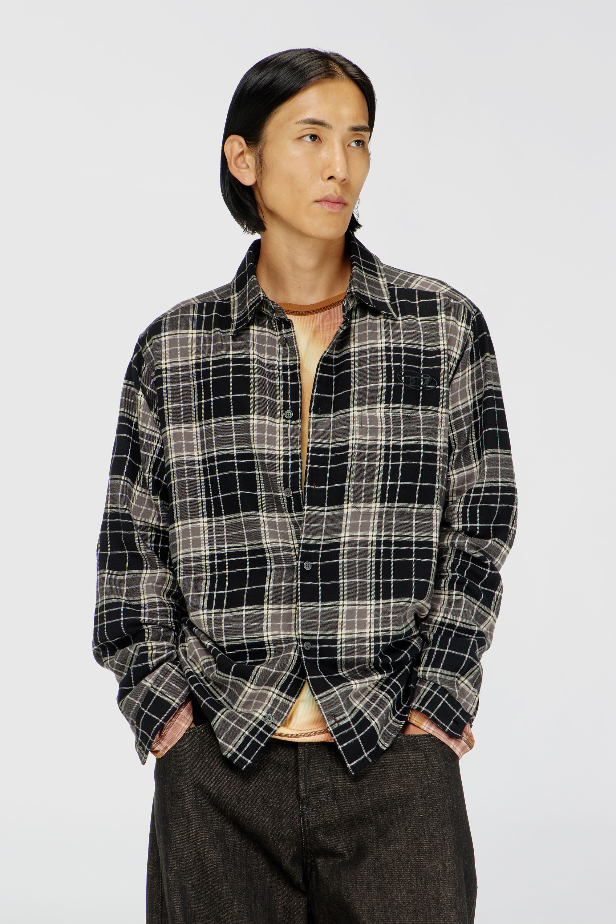 Diesel - S-SIMPLY-HNBI, Man's Distressed shirt in check flannel in Black/Grey - 1