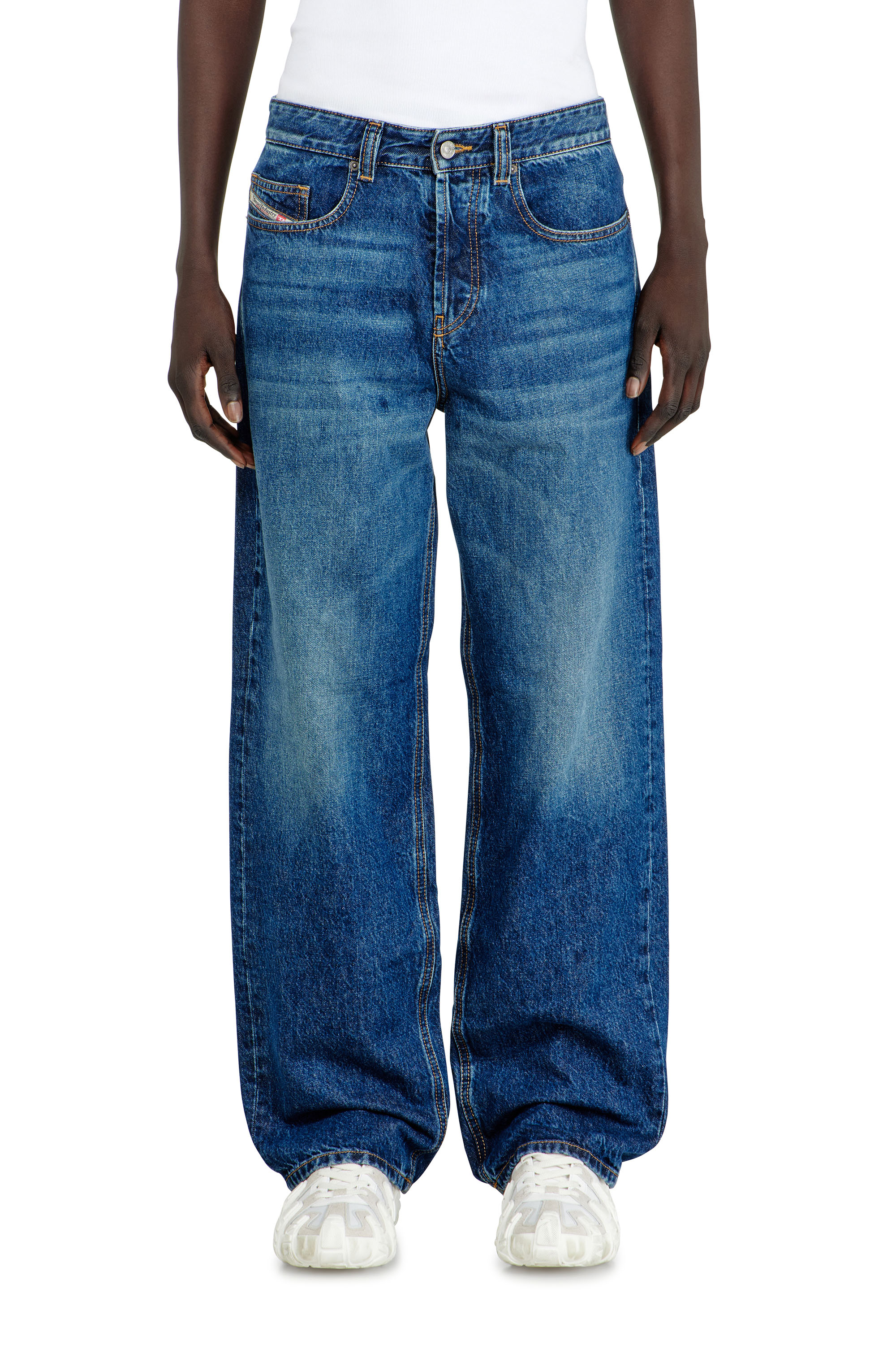 Diesel - Man's Relaxed Jeans 2001 D-Macro 09I27, Medium blue - 4