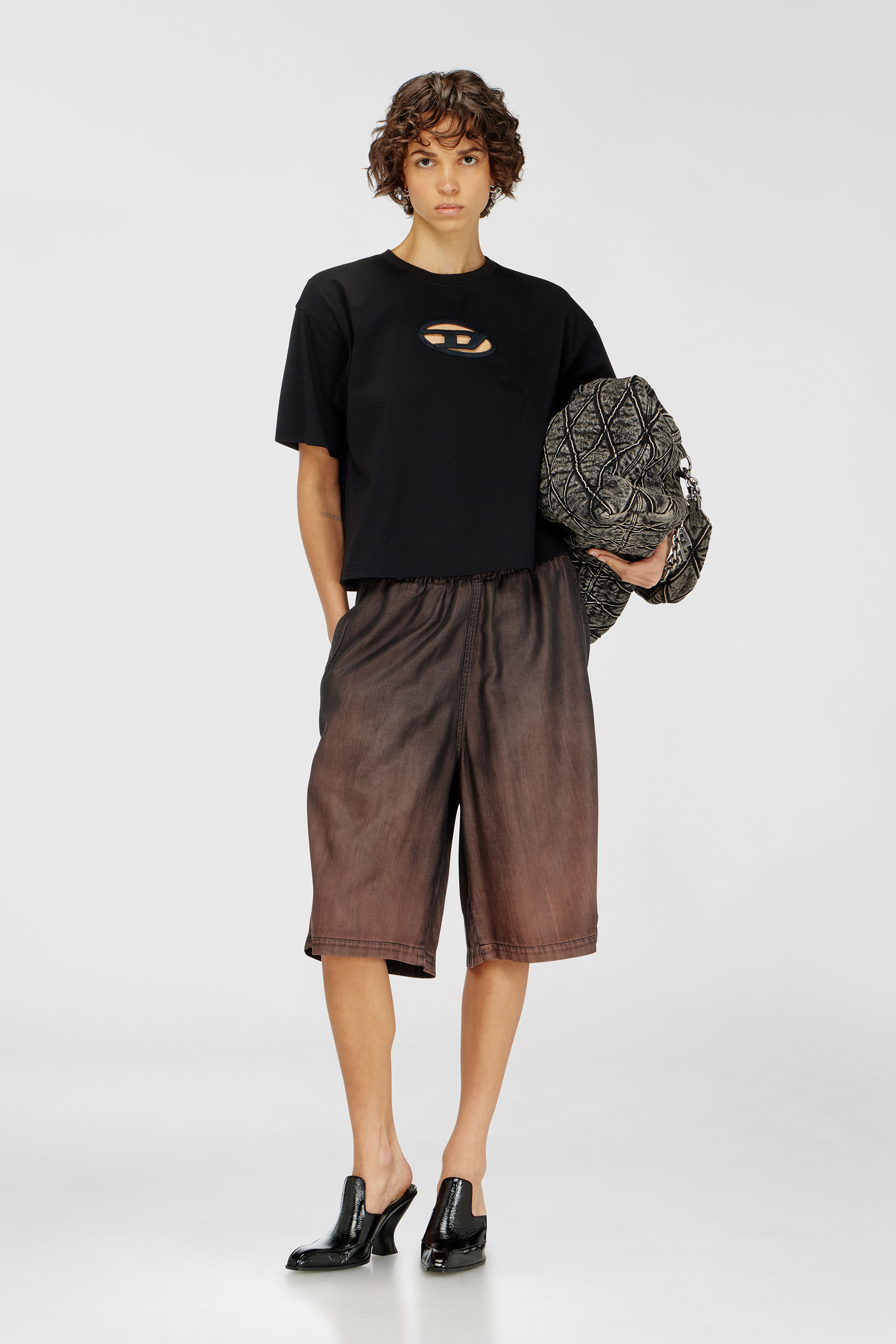 Diesel - T-BUXT-CROP-OD, Woman's Boxy T-shirt with cut-out Oval D logo in Black - 2