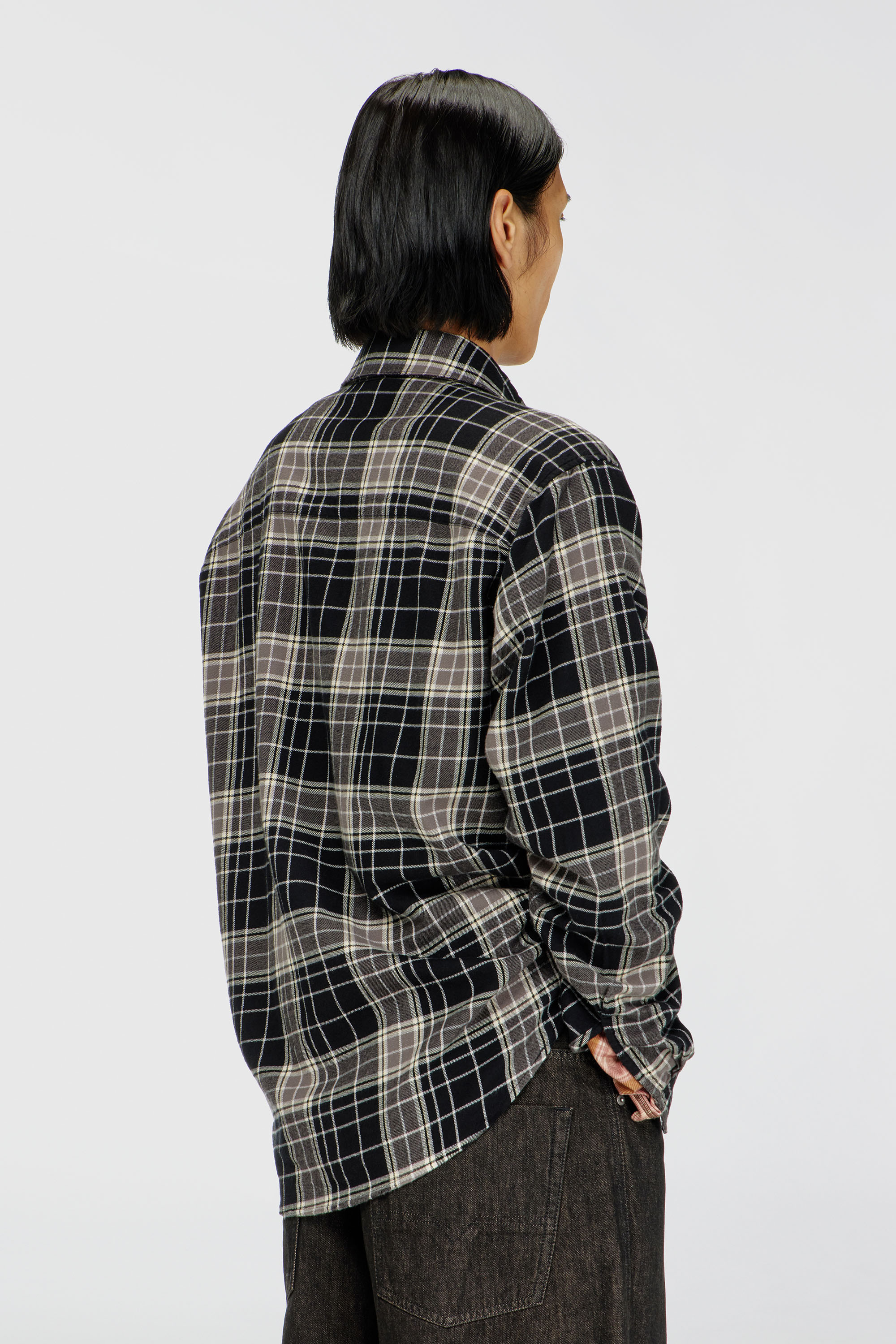 Diesel - S-SIMPLY-HNBI, Man's Distressed shirt in check flannel in Black/Grey - 4