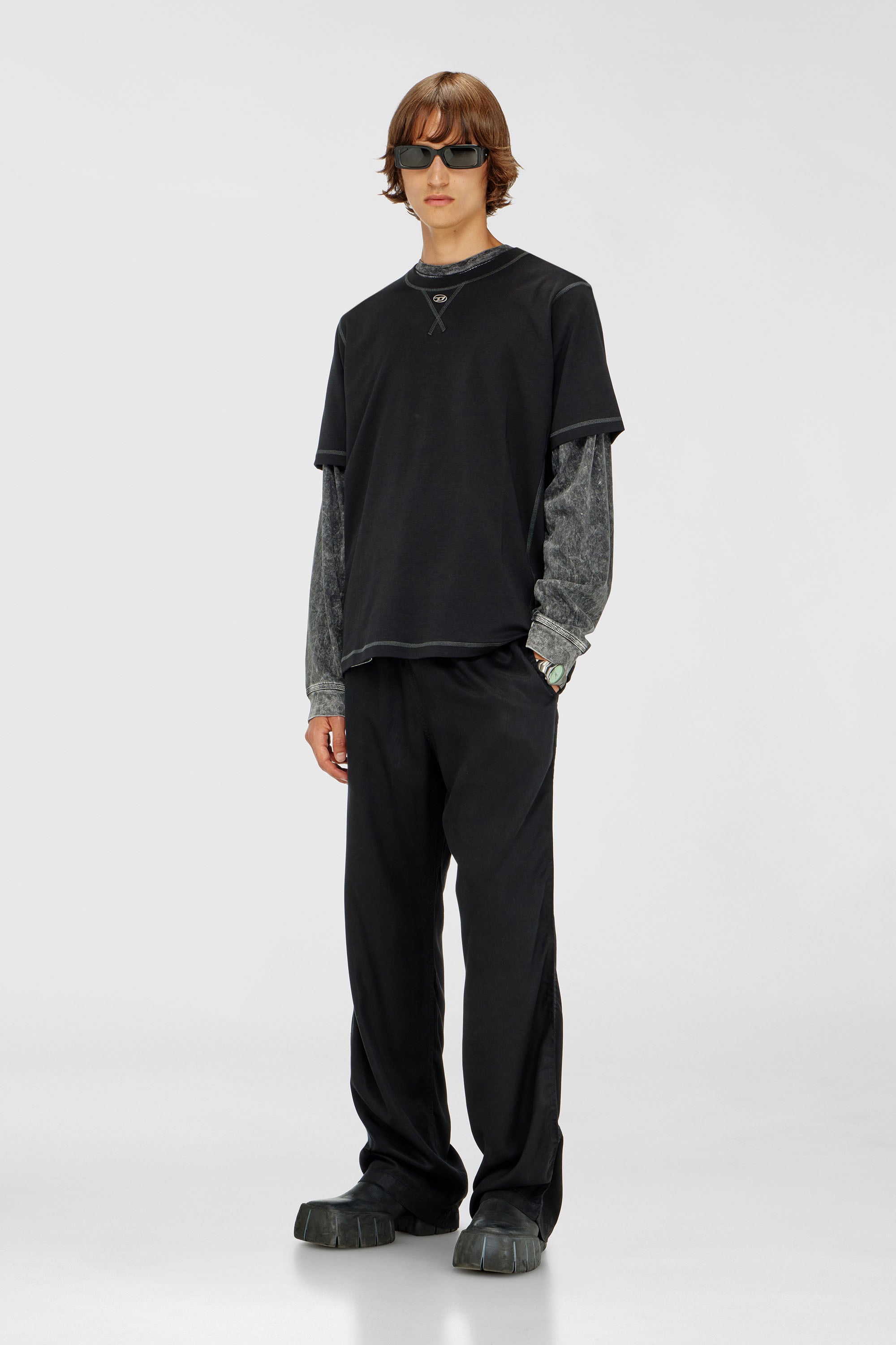 Diesel - T-MADJUST-TR, Man's Regular T-shirt with crew neck and Oval D in Black - 1