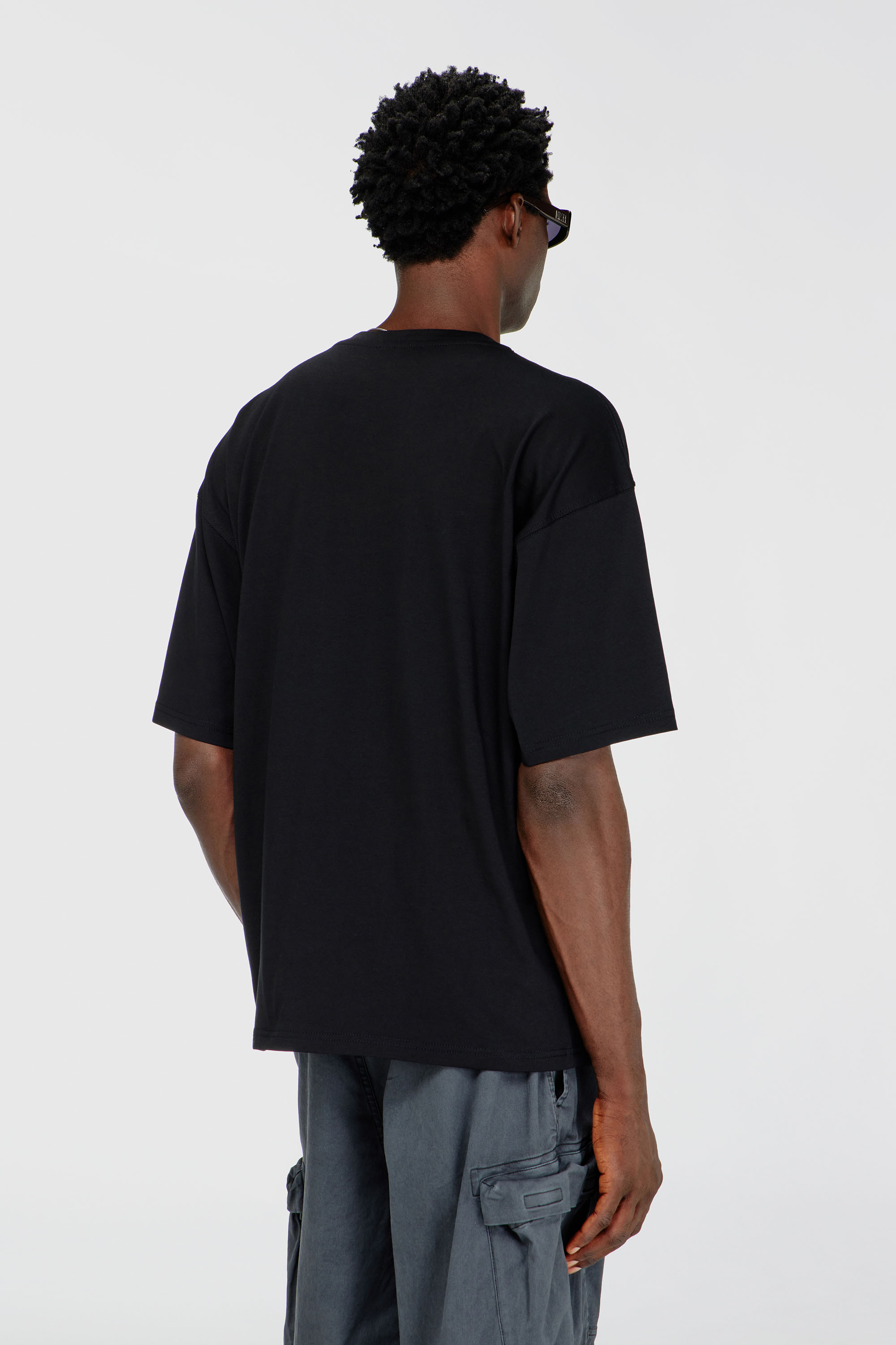 Diesel - T-BOXT-DIV, Man's T-shirt with Diesel patch logo in Black - 4