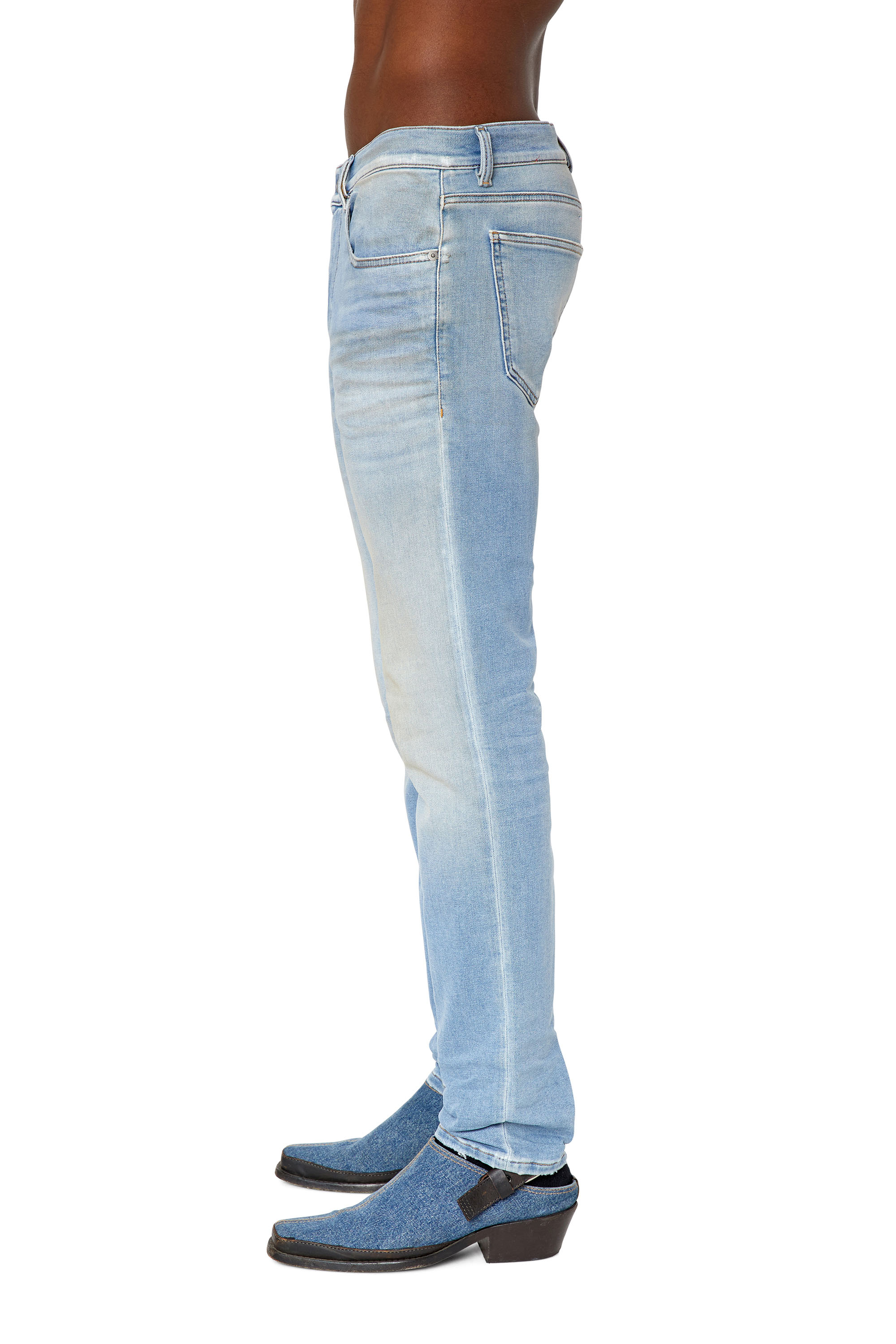 Diesel - Slim D-Strukt JoggJeans® 068CW, Light Blue - Image 4