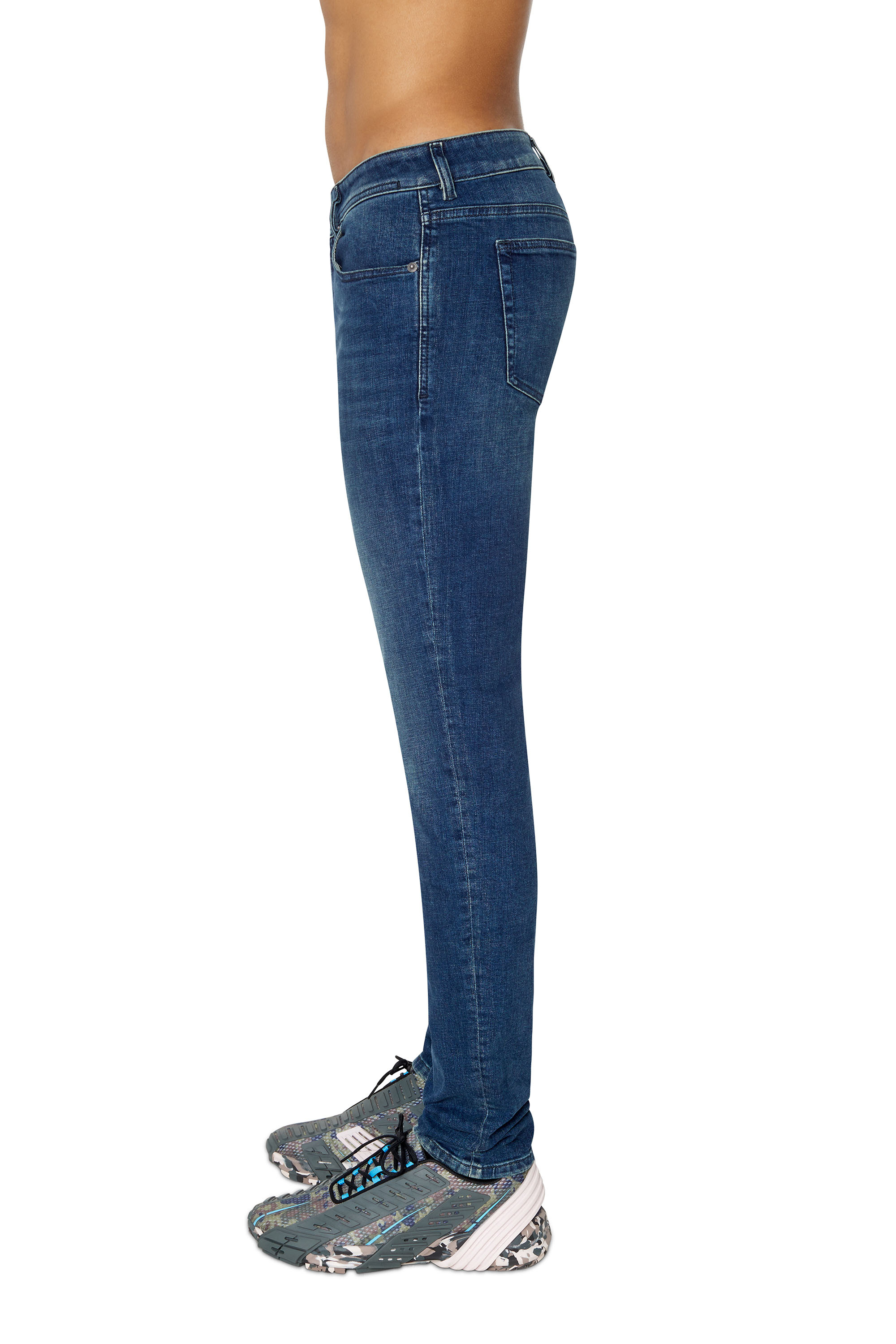 Diesel - 1979 Sleenker 09F38 Skinny Jeans, Medium blue - Image 4