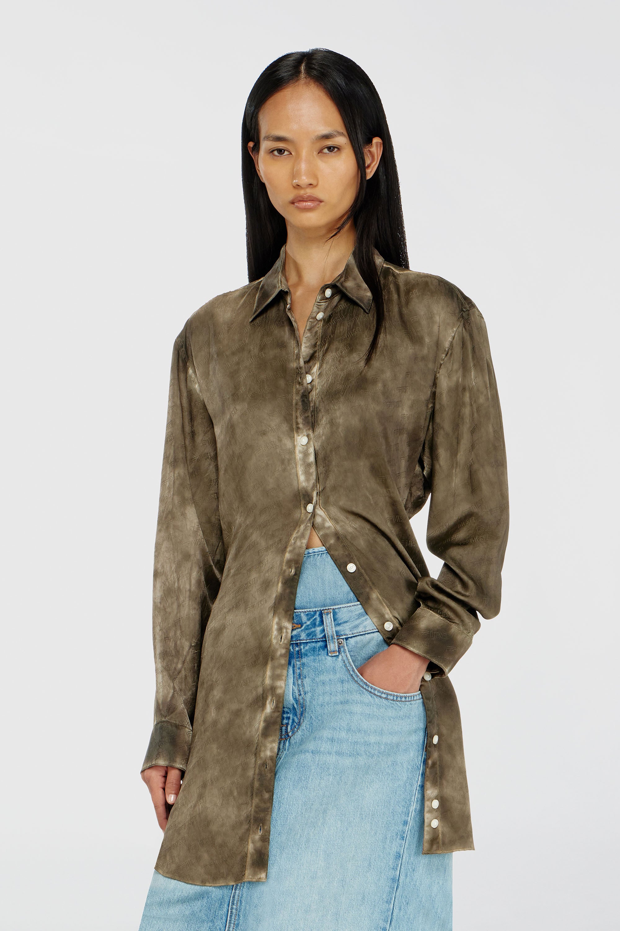 Diesel - C-LAVEL, Woman's Long shirt in logo-jacquard crinkled satin in Military Green - 1